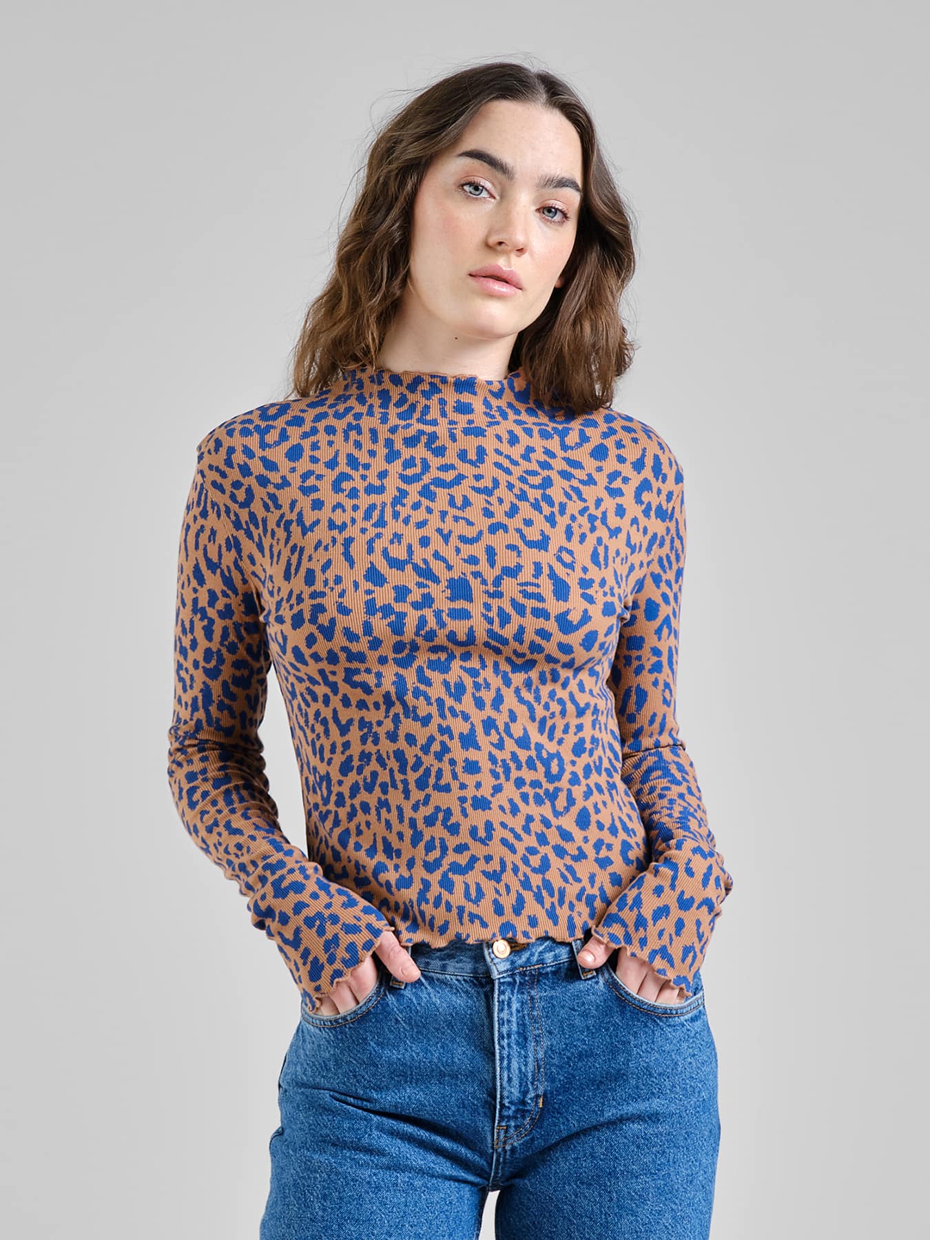 Longsleeve Rib Top Ryd Leopard Dedicated Light Brown Rawhide 1