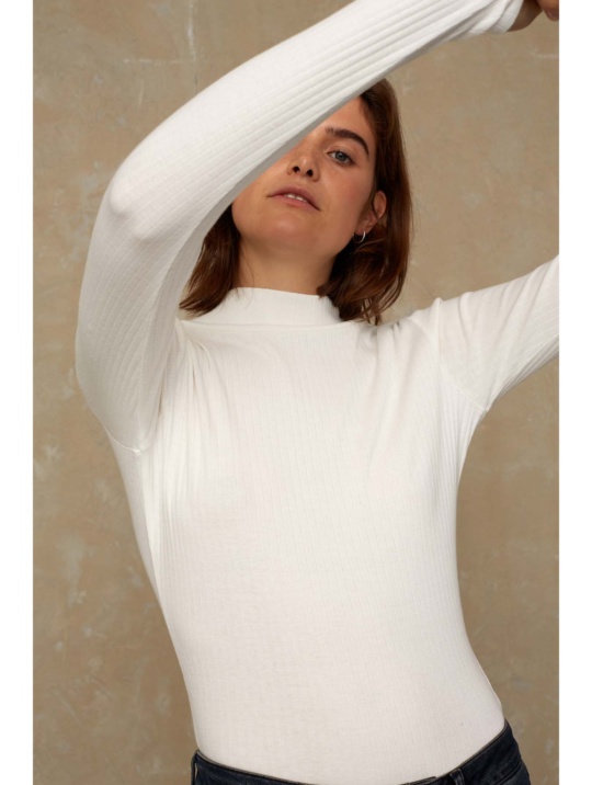 Shirt Jacobia Koi Offwhite 1