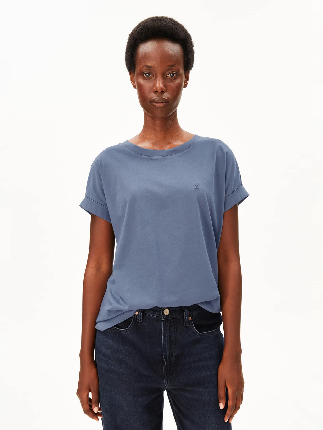 T Shirt Idaara Armedangels Dusty Moon 01