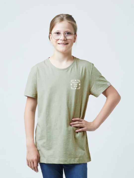 T Shirts Kindershirt Follow The Sun Zrcl Silvergreen 2