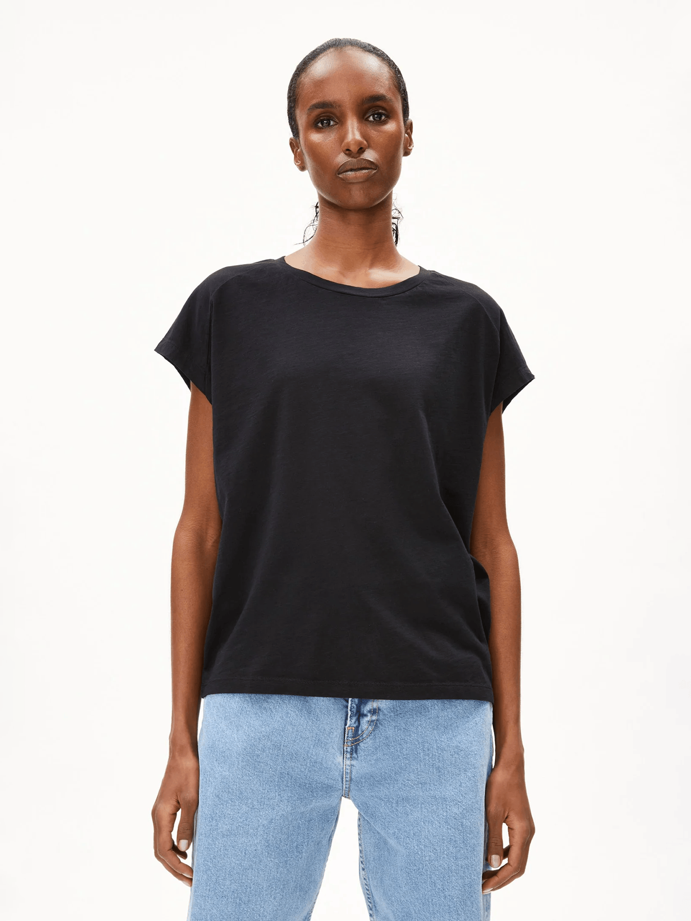 T Shirts T Shirt Jersey Slub Armedangels Black 1.jpg