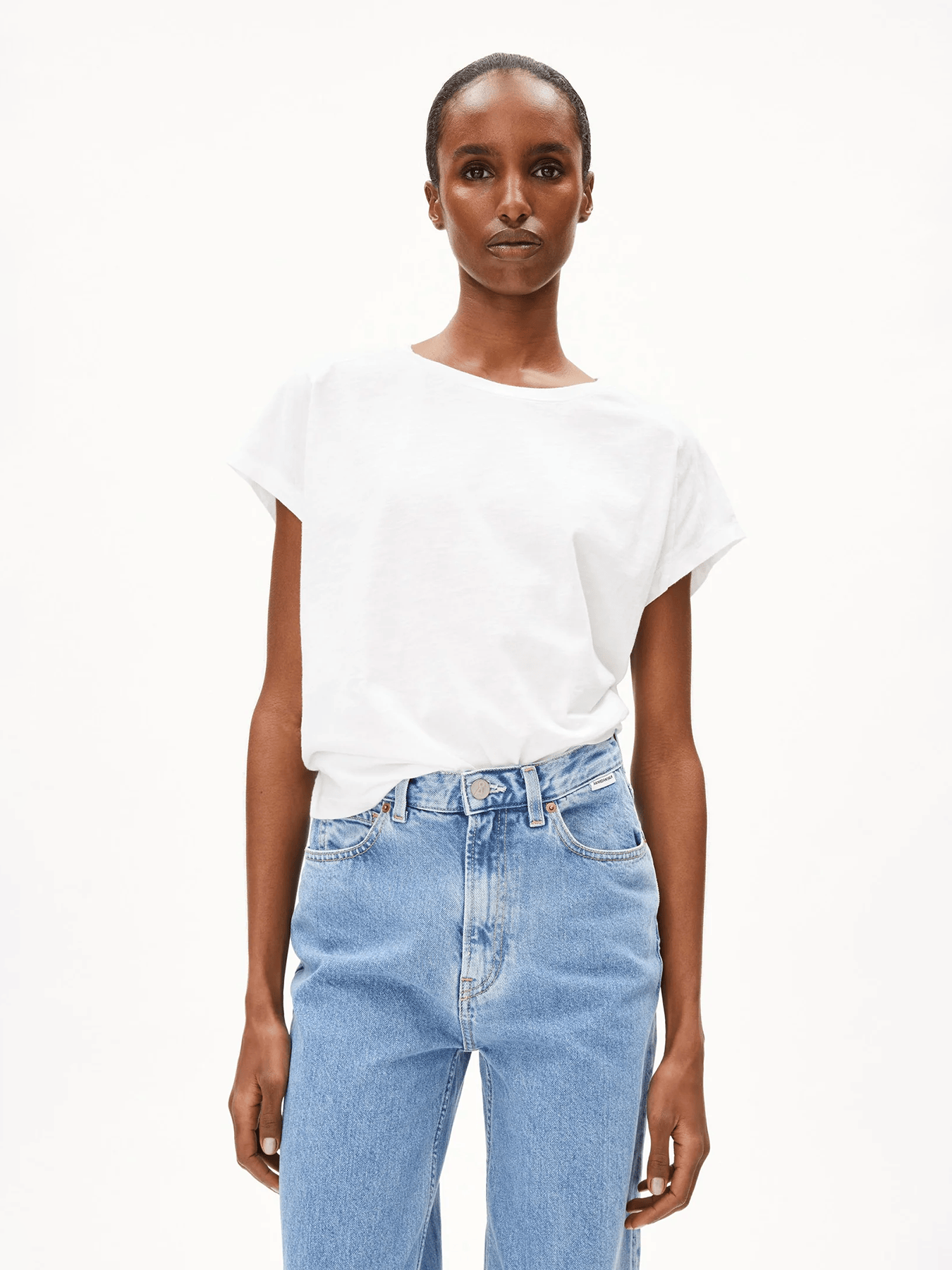 T Shirts T Shirt Jersey Slub Armedangels White 1.jpg