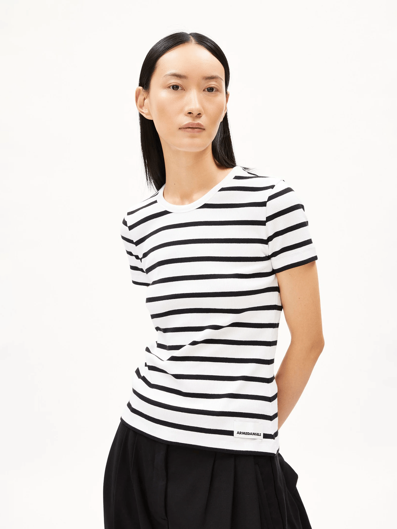 T Shirts T Shirt Kardaa Stripe Armedangels White Black 1.jpg