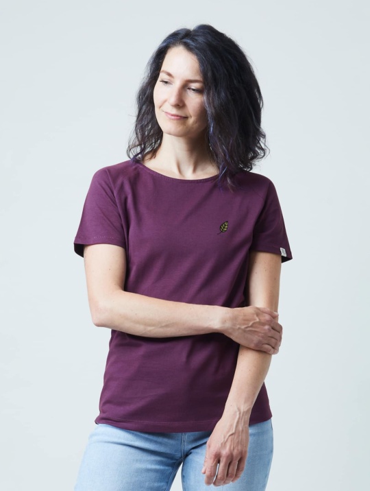 T Shirts T Shirt Little Leaf Zrcl Plum 1