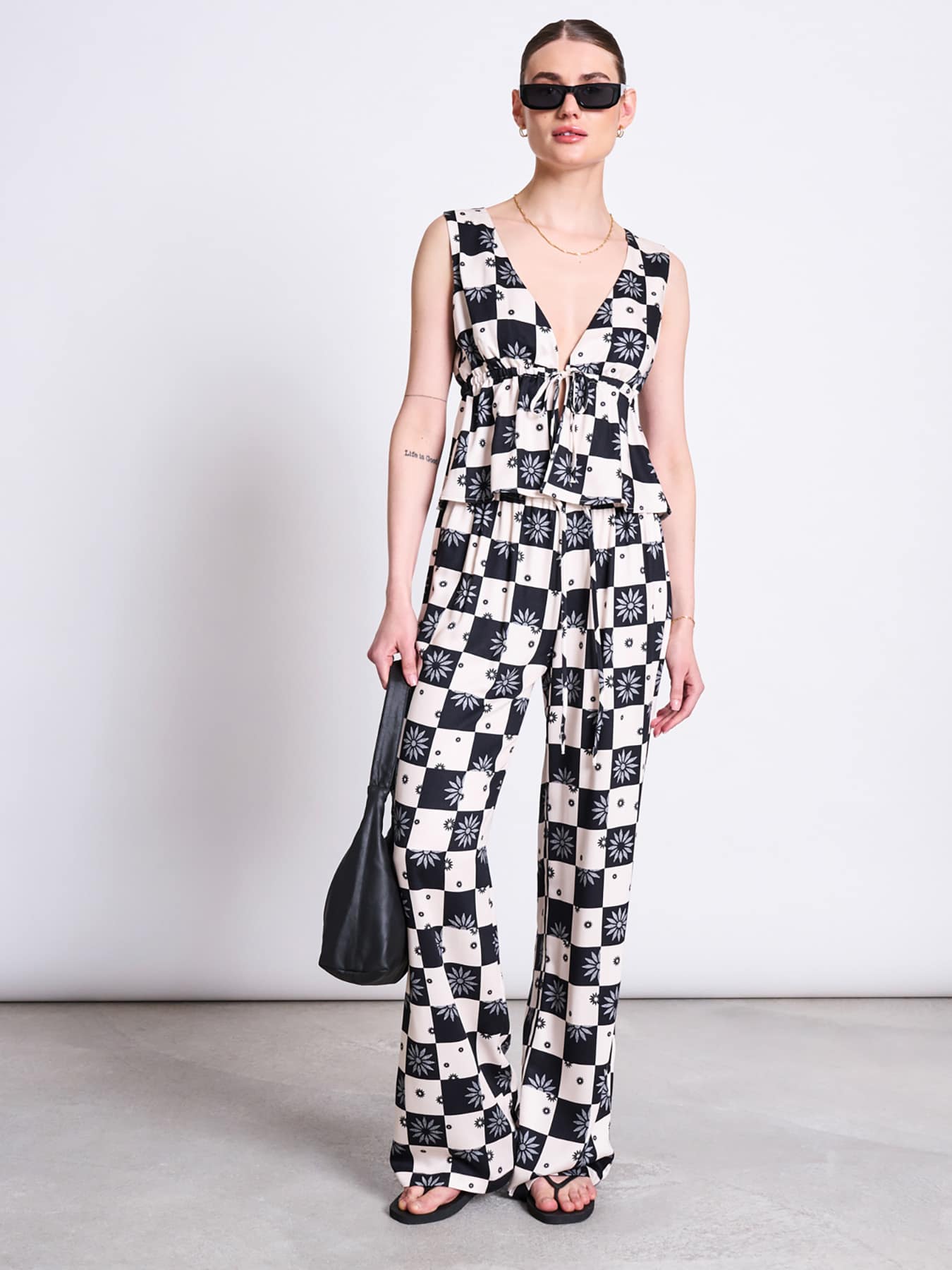 Top Vester Floral Square Print Jan’njune 01